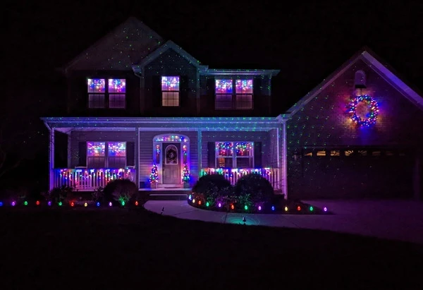 Vickerman Christmas Icicle Light String Set (449660) 6 Vickerman Christmas Icicle Light String Set (449660) - Image 4