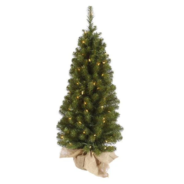 Vickerman Pre-Lit Artificial Christmas Tree (22006) 4 Vickerman Pre-Lit Artificial Christmas Tree (22006) - Image 2