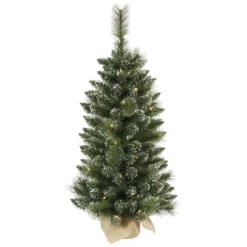 Vickerman Prelit Artificial Christmas Tree (426586)
