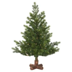 Vickerman Prelit Artificial Christmas Tree (494868)