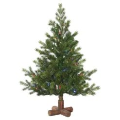 Vickerman Prelit Artificial Christmas Tree (494882)